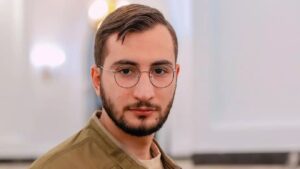 محمد حسام نجف زاده