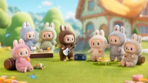 عروسک لبوبو