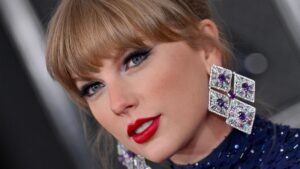 تیلور سوئیفت